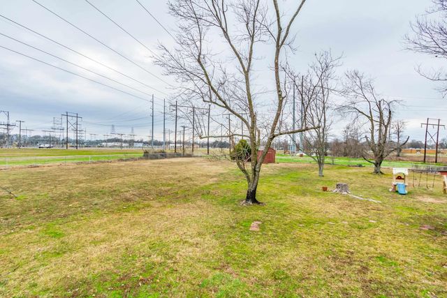 13 Sandlefoot Cv, North Little Rock, AR 72117