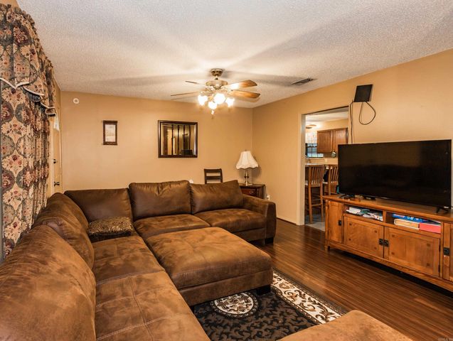 13 Sandlefoot Cv, North Little Rock, AR 72117