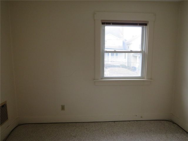 1140 Graham Ave, Monessen, PA 15062