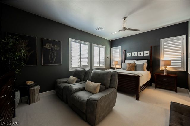 8947 Golden Crow Avenue, Las Vegas, NV 89148