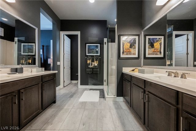 8947 Golden Crow Avenue, Las Vegas, NV 89148