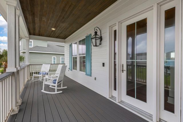 14432 Spyglass Circle, Galveston, TX 77554