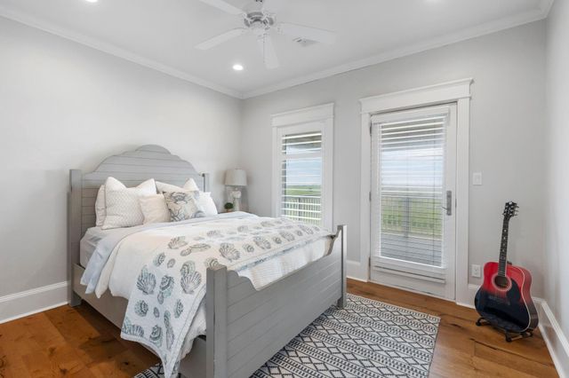 14432 Spyglass Circle, Galveston, TX 77554