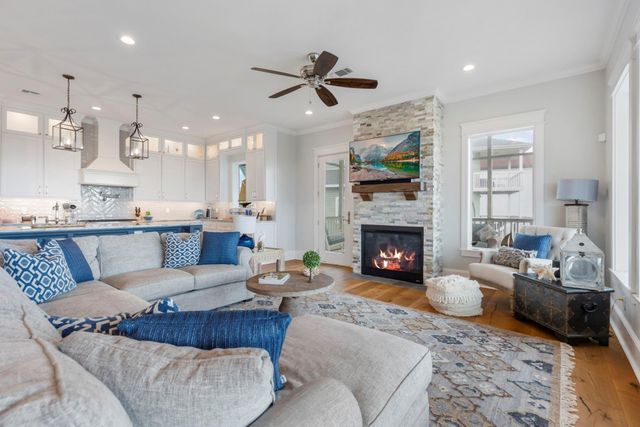 14432 Spyglass Circle, Galveston, TX 77554