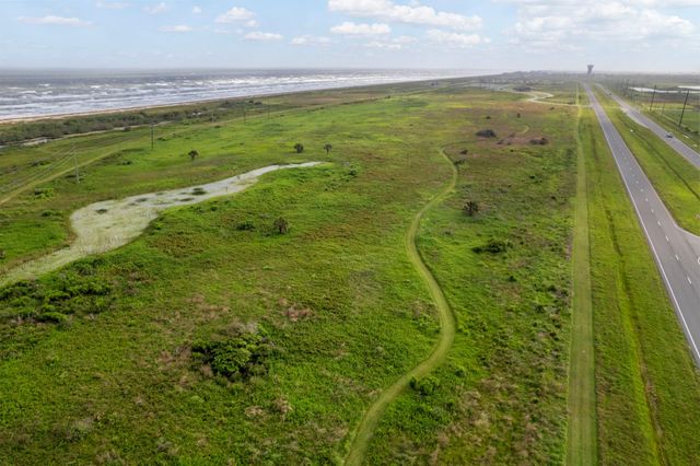 14432 Spyglass Circle, Galveston, TX 77554