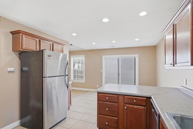 5809 MAHON DR, Columbia, MO 65201