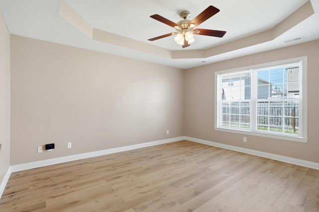 5809 MAHON DR, Columbia, MO 65201