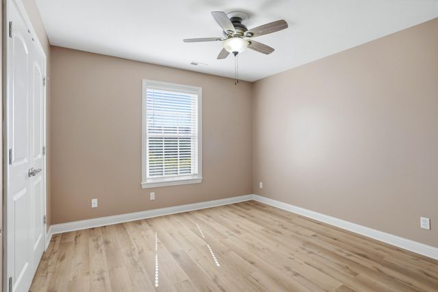 5809 MAHON DR, Columbia, MO 65201