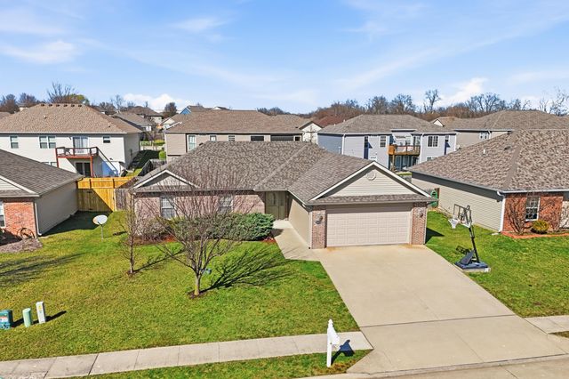 5809 MAHON DR, Columbia, MO 65201
