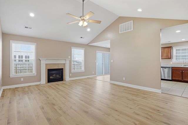 5809 MAHON DR, Columbia, MO 65201