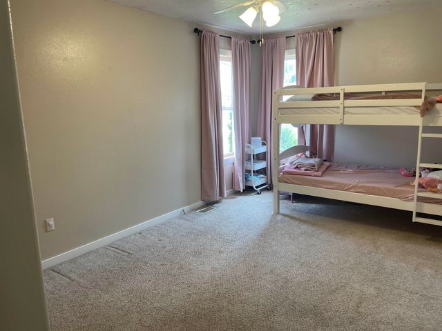 2320 SW 5th Ave, Minot, ND 58701