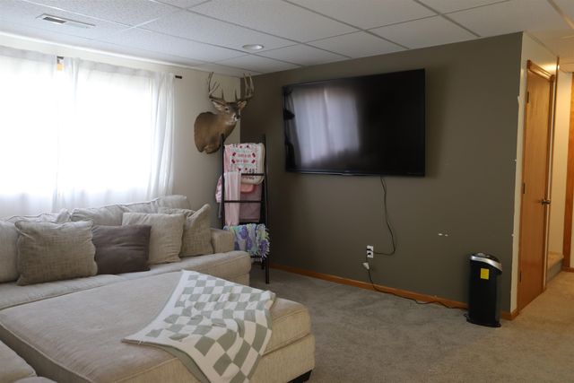 2320 SW 5th Ave, Minot, ND 58701