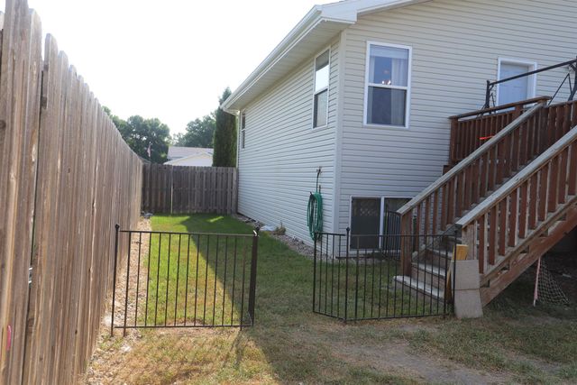 2320 SW 5th Ave, Minot, ND 58701