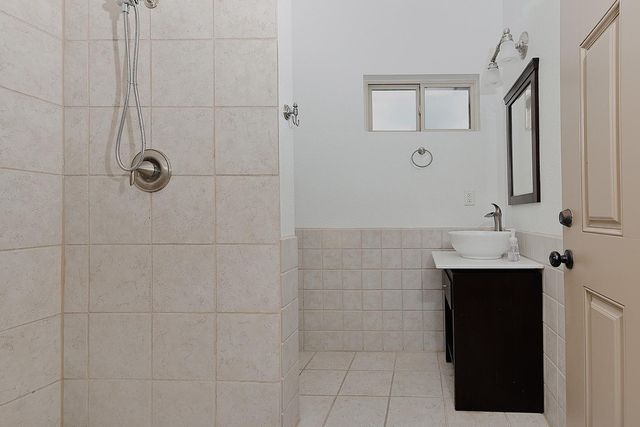 3 Player Vista, The Woodlands, TX 77382