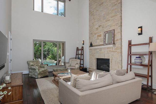 3 Player Vista, The Woodlands, TX 77382