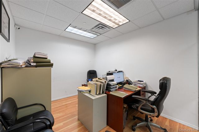 136-33 37th Avenue 9A, Flushing, NY 11354