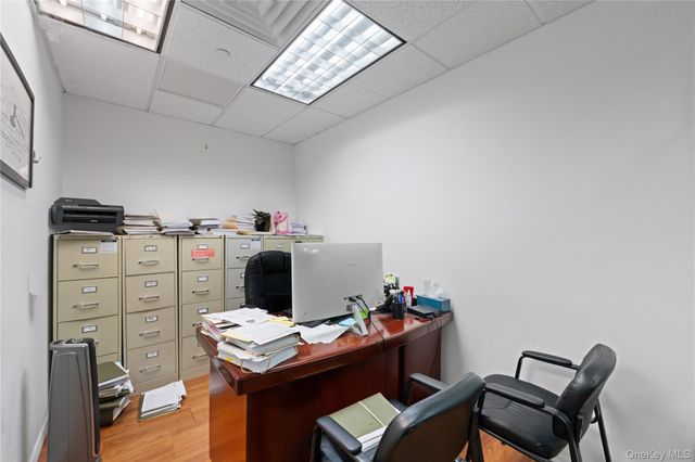 136-33 37th Avenue 9A, Flushing, NY 11354