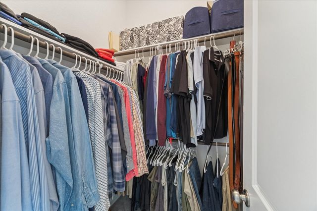 15023 Gulfstream Park Avenue, Mont Belvieu, TX 77523