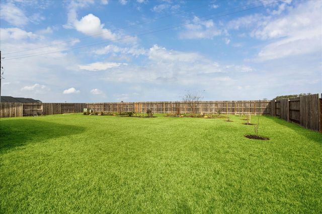 15023 Gulfstream Park Avenue, Mont Belvieu, TX 77523