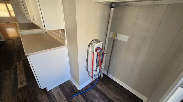 402 Van Brunt Boulevard, Kansas City, MO 64124