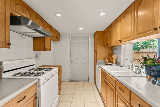 1102 Calle Linares, Duarte, CA 91010