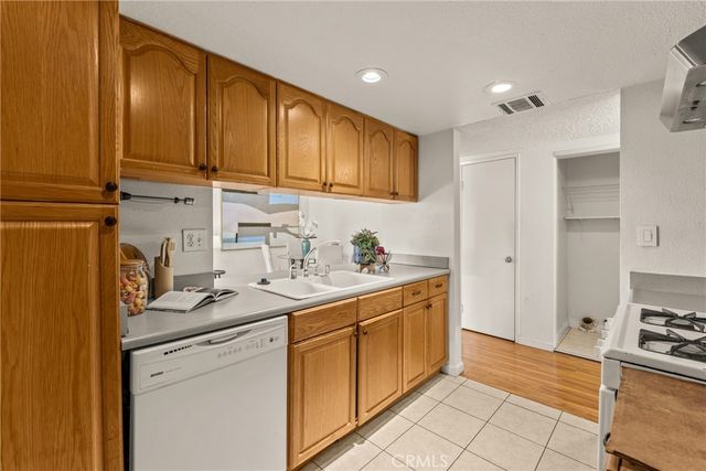 1102 Calle Linares, Duarte, CA 91010