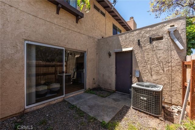 1102 Calle Linares, Duarte, CA 91010