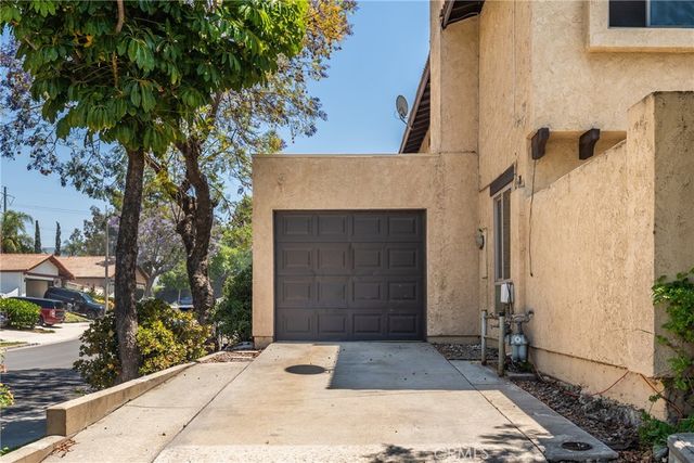 1102 Calle Linares, Duarte, CA 91010