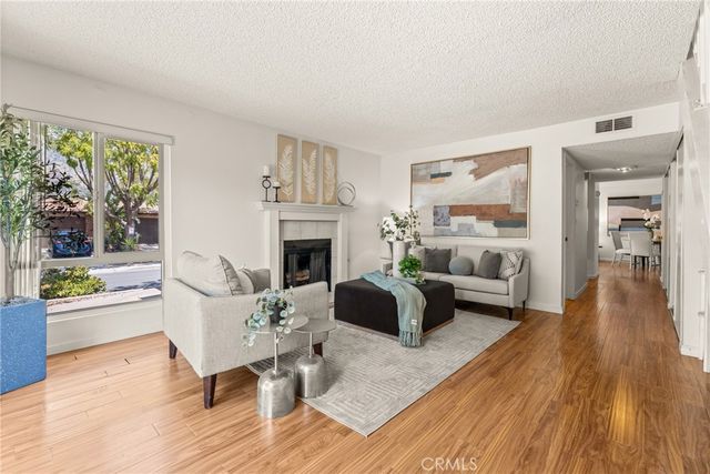 1102 Calle Linares, Duarte, CA 91010