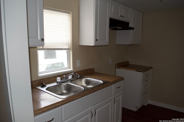 521 polaris, San Antonio, TX 78203