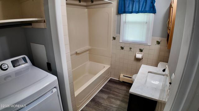 58 Compton Avenue, Hazlet, NJ 07734
