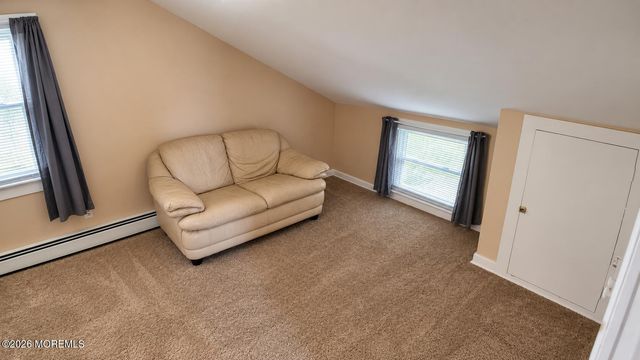 58 Compton Avenue, Hazlet, NJ 07734
