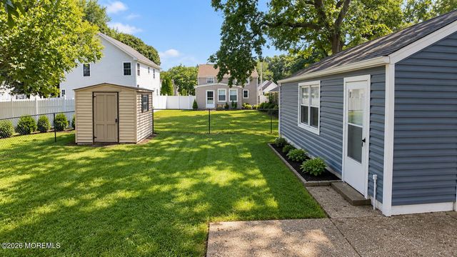 58 Compton Avenue, Hazlet, NJ 07734