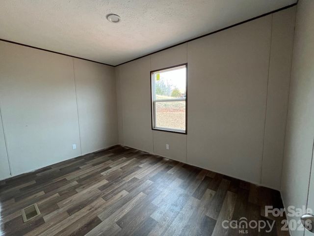 30 Southern Way, Nebo, NC 28761