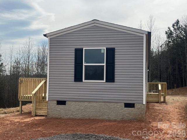 30 Southern Way, Nebo, NC 28761