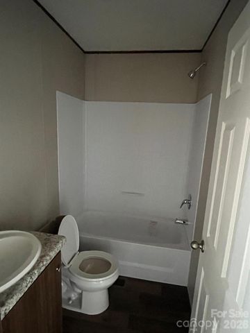 30 Southern Way, Nebo, NC 28761