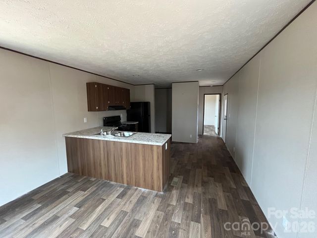 30 Southern Way, Nebo, NC 28761