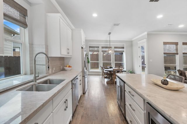 410 Hearth Terrace, Argyle, TX 76226