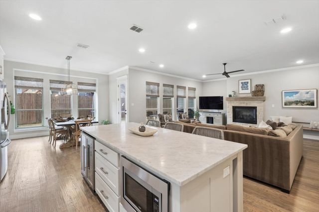 410 Hearth Terrace, Argyle, TX 76226