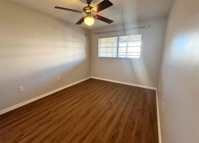 11720 PARK BOULEVARD 102, Seminole, FL 33772