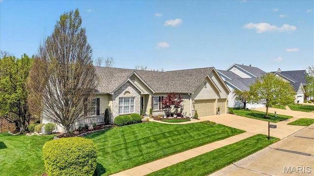 17648 Westhampton Woods Drive, Wildwood, MO 63005