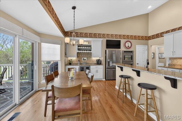 17648 Westhampton Woods Drive, Wildwood, MO 63005