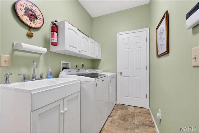 17648 Westhampton Woods Drive, Wildwood, MO 63005