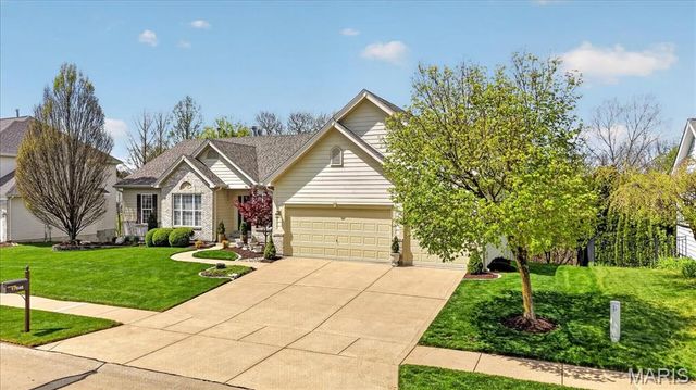 17648 Westhampton Woods Drive, Wildwood, MO 63005