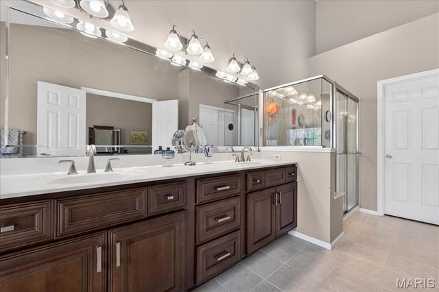17648 Westhampton Woods Drive, Wildwood, MO 63005