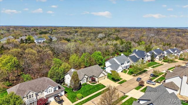 17648 Westhampton Woods Drive, Wildwood, MO 63005