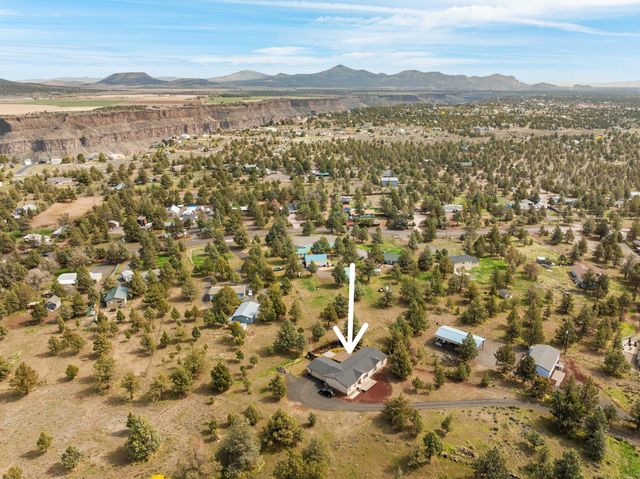 8092 SW Crater Loop Road, Terrebonne, OR 97760