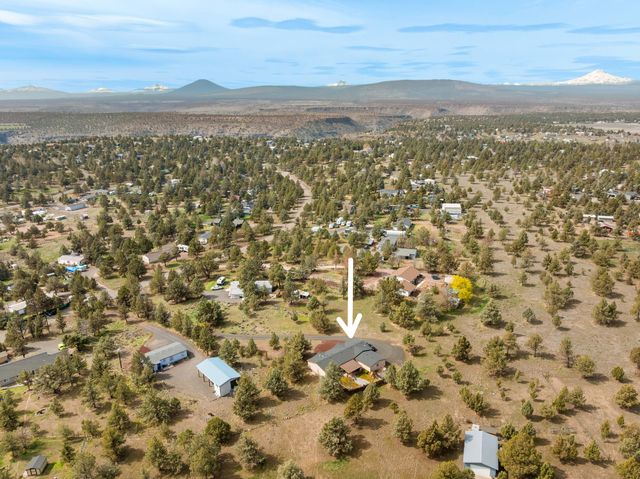 8092 SW Crater Loop Road, Terrebonne, OR 97760