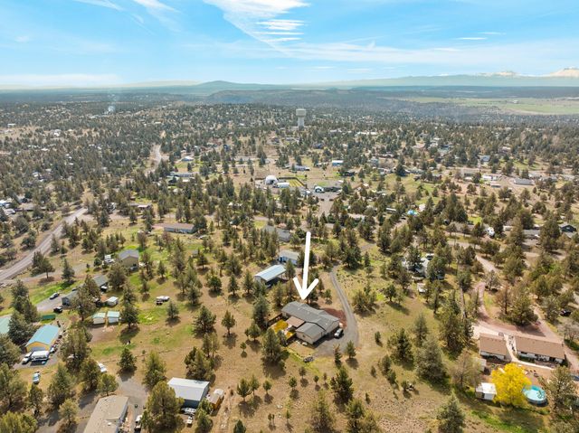 8092 SW Crater Loop Road, Terrebonne, OR 97760