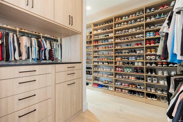 11500 Greyson Alan Drive, Granger, IN 46530